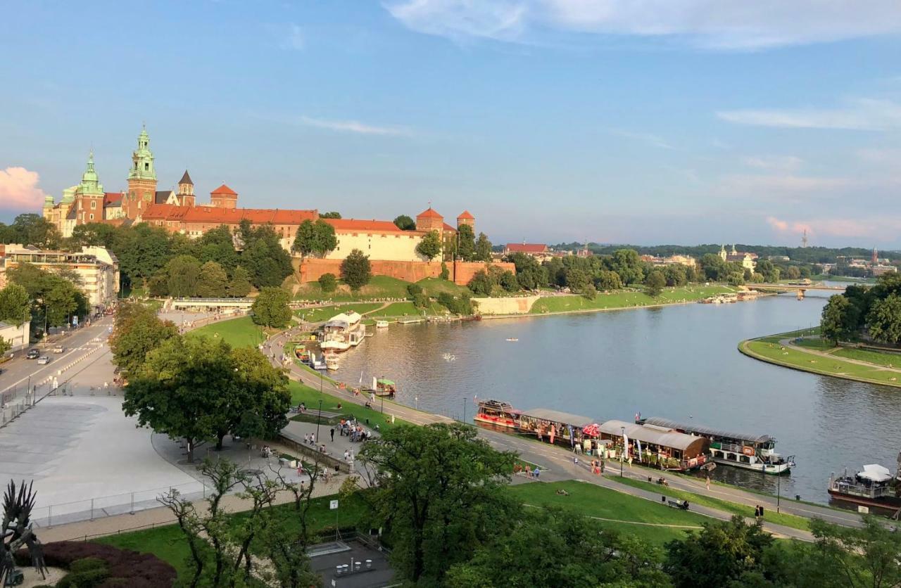 Studio Z Ogrodem Przy Starej Zajezdni Krakow Ngoại thất bức ảnh